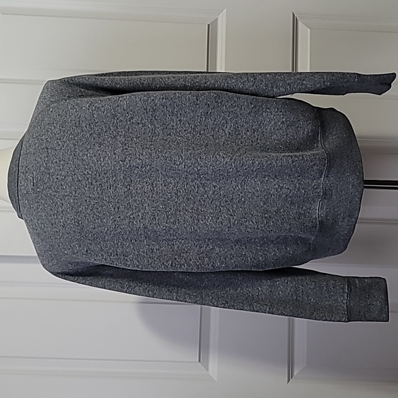 CHAMPION MEDIUM GREY COMFY COZY ATHLETIC APPAREL CREWNECK PULLOVER SWEATSHIRT - Picture 2 of 16